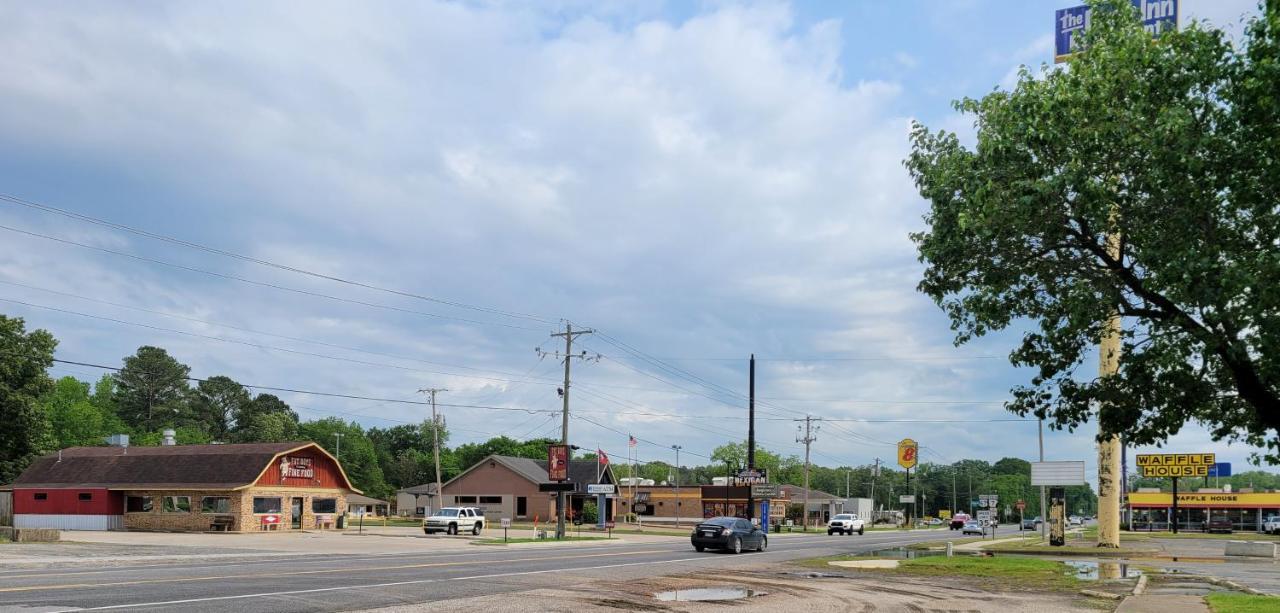 Super 8 By Wyndham Arkadelphia Caddo Valley Area Exterior photo