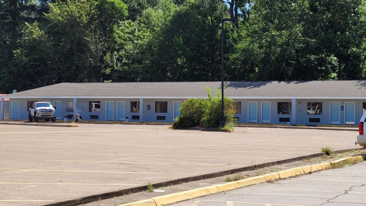 Super 8 By Wyndham Arkadelphia Caddo Valley Area Exterior photo