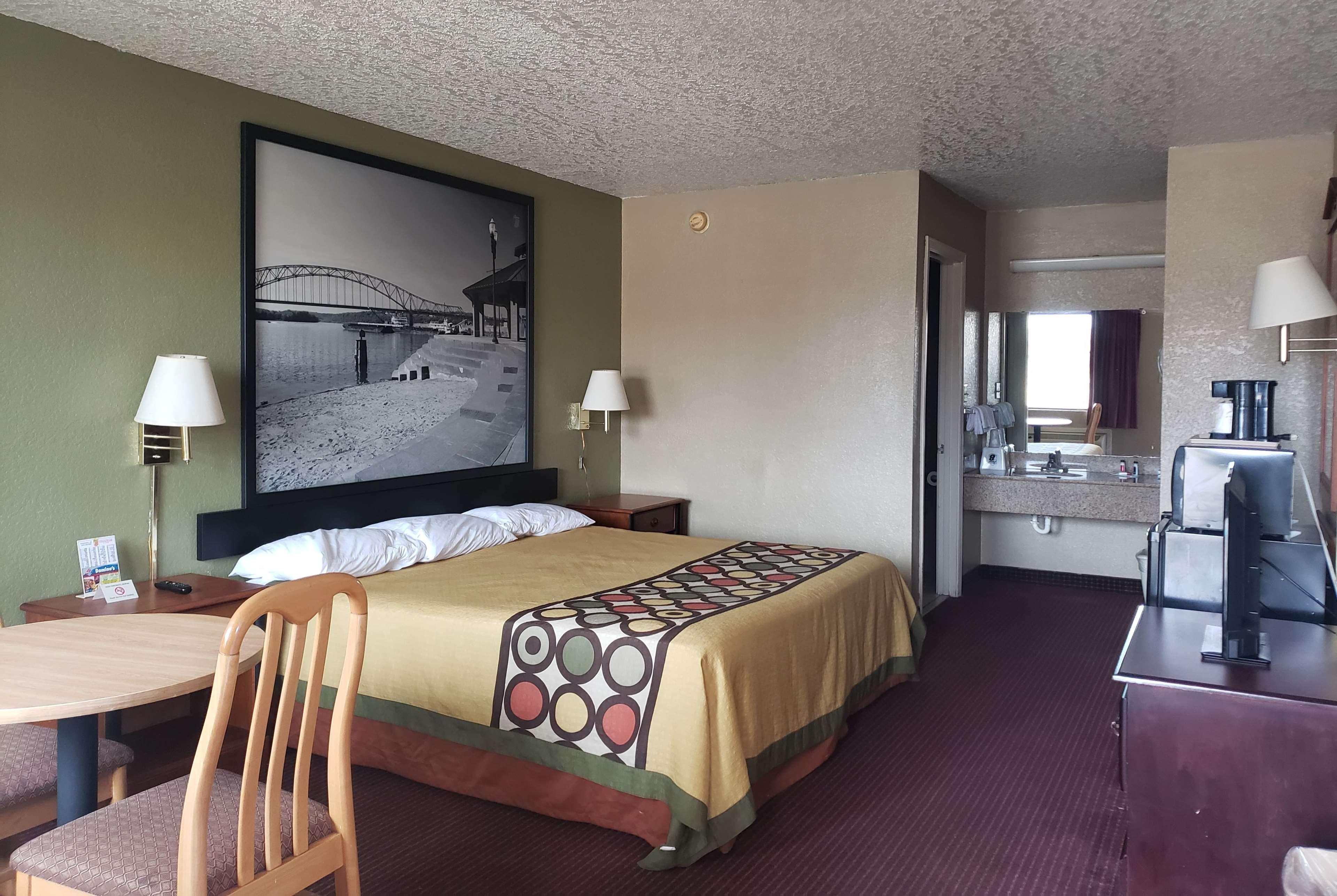 Super 8 By Wyndham Arkadelphia Caddo Valley Area Exterior photo